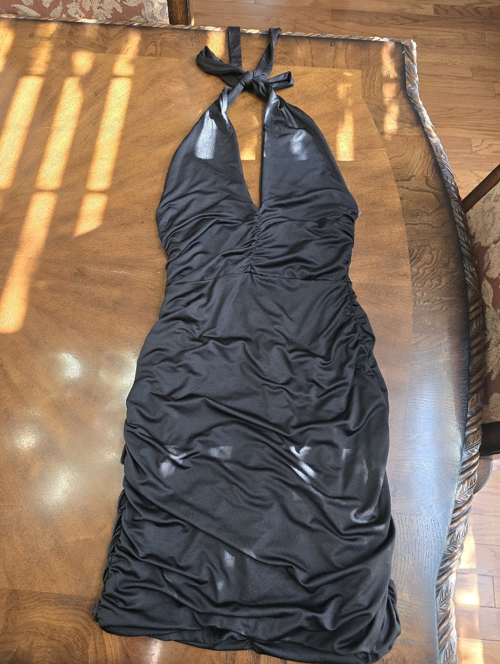 Black Ruched Halter Dress - Women - Picture 4 of 8